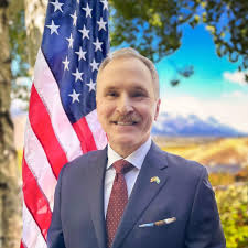 A propósito del nuevo embajador de EEUU en la Argentina: Peter Lamelas. ¿Neocolonialismo?